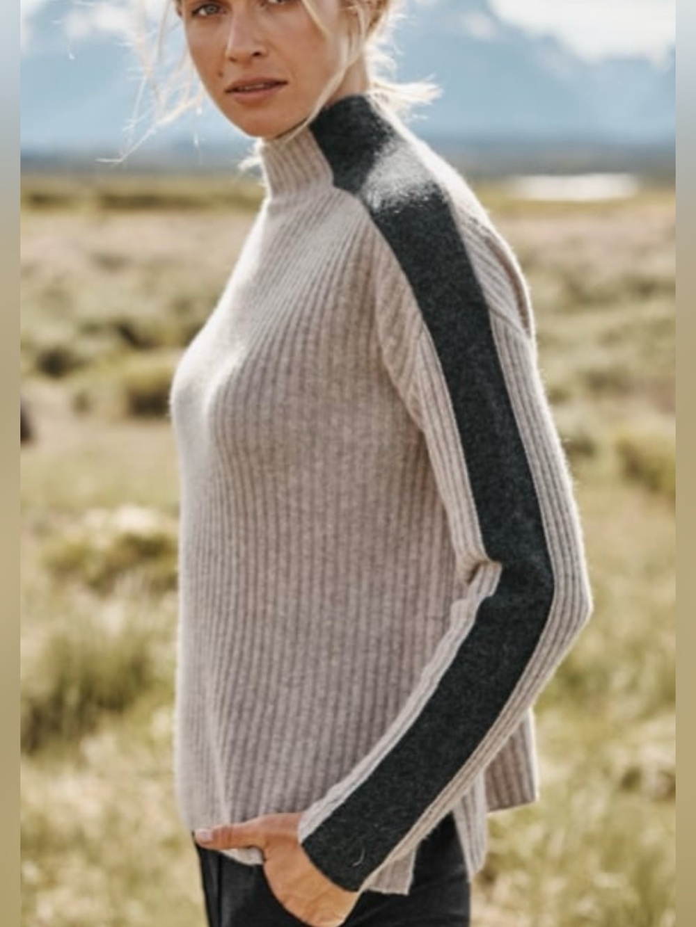 Garnet Hill Recycled Cashmere Retro Sweater Size S